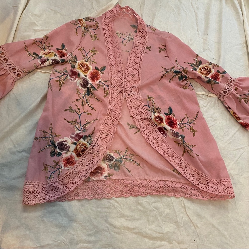 Pink Floral Kimono- SZ M